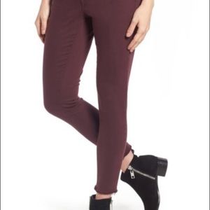 Caslon burgundy frayed hem skinny jeans